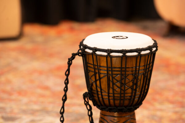 MEINL Percussion Headliner Rope Tuned Artifact Series Djembe - 21 cm - Imagem 4