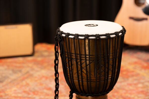 MEINL Percussion Headliner Rope Tuned Artifact Series Djembe - 31 cm - Imagem 4