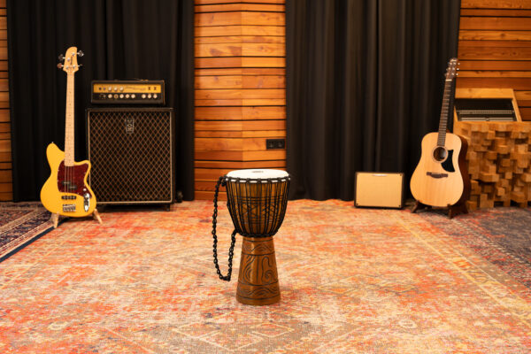 MEINL Percussion Headliner Rope Tuned Artifact Series Djembe - 26 cm - Imagem 3